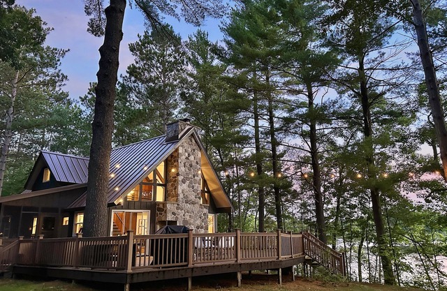 Parker Lake Chalet | Dock Near Dells Fire Pit