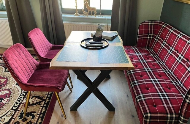 Parkside Retreat Central location perfect for couples and families