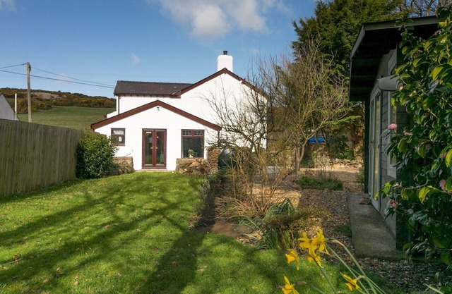 Pass the Keys | Modern, Character Welsh Cottage with Garden