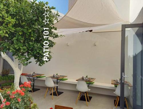 Patio 101 "Exclusive"