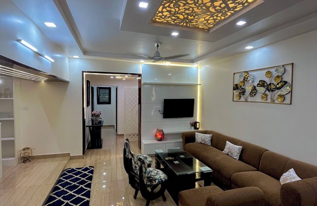 Patio Paradise, PitampuranCozy and peaceful 3BHK Condo