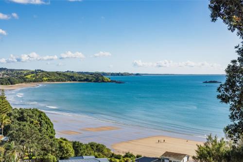 Paua Shell - Coopers Beach Holiday Home