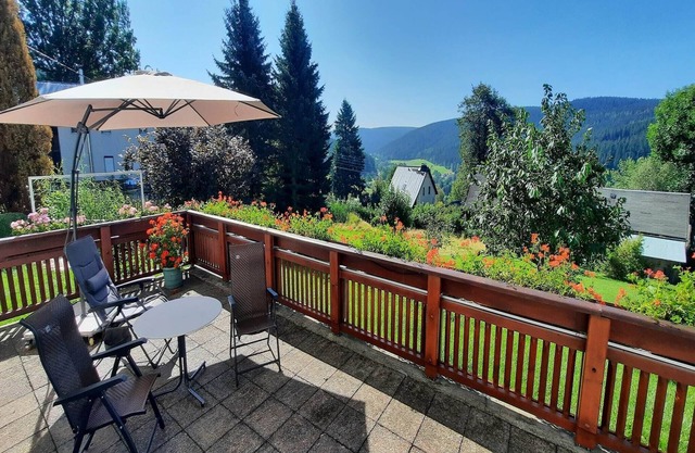 Peaceful Couples' Getaway