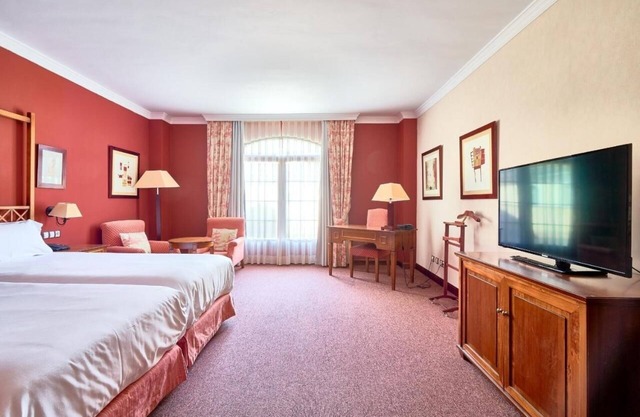 Peace & Beauty Near Ávila – Elegant Retreat Surrounded by Gardens - 2 Units