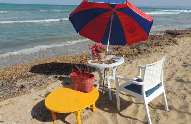 Peace nest near the sea