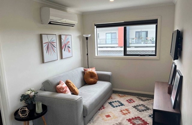Peaceful 1 Bedroom Apartment in Coombs