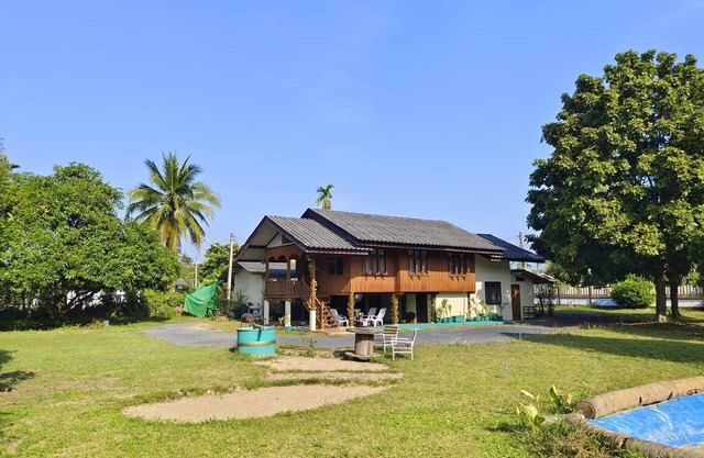 Peaceful Getaway with FULL KITCHEN-BBQ-Huge Garden-Near Famous Buffalo Market