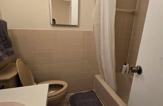 Peaceful One-Level Getaway in Silver Spring – Perfect for Elder Guests