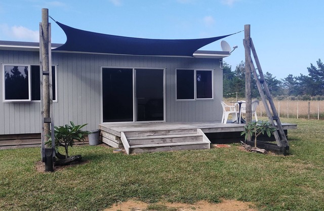 Peaceful private modern 1 bedroom house in country side.