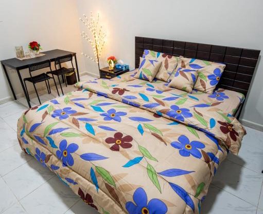 Peaceful Room for Family or Couples