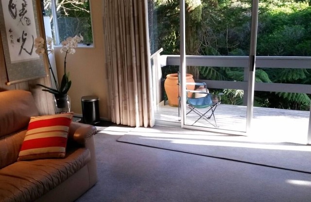 Peaceful, sunny, furnished - everything you need.