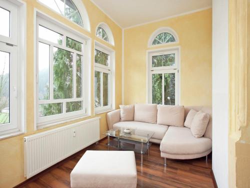 Peaceful Villa in Borstendorf, cleaning included