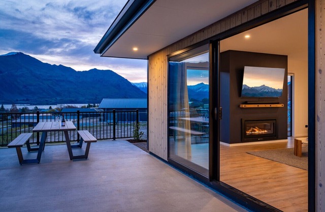 Peaks and Pines Wanaka