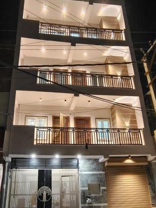 Pearl - 1 BHK Flat Near Beautiful Lake & Golf Course