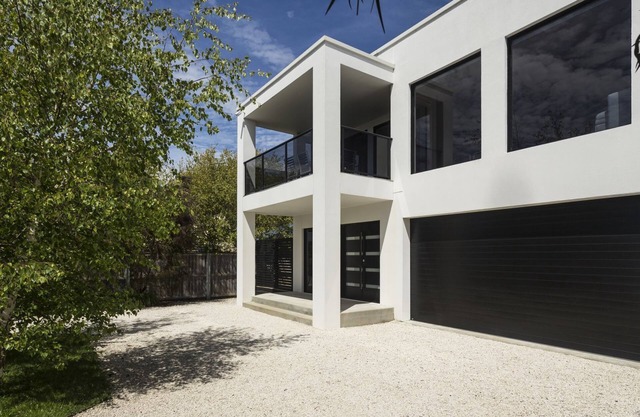 Pearl Hawley Beach | Bright Modern Beach House | Perfect for Families + Friends