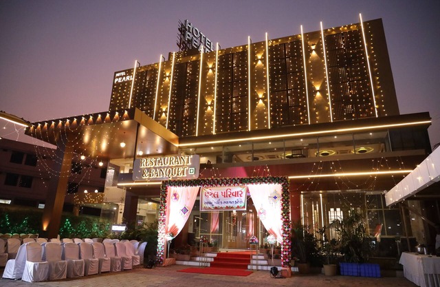 Pearl Hotel & Banquets