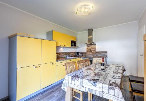 Peenemünde, Seglerhafen ST Slup 04 05