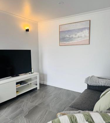 Penguin Paradise Studio Guesthouse