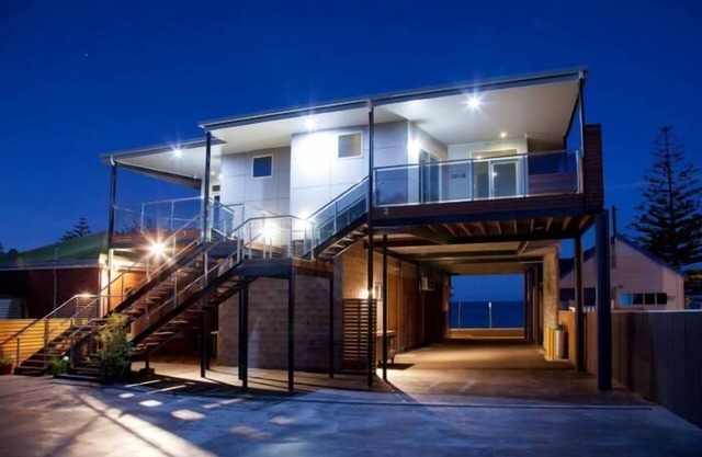 Penguin Waterfront Escape