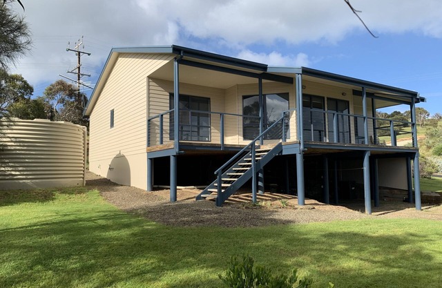 PENNESHAW FAMILY BEACHHOUSE