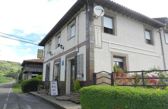 Pension Parrilla Casa Vicente