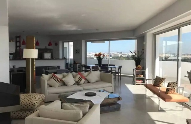 Penthouse de Luxe à Tunis. Vous Allez L'adorer