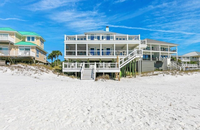 Perfect Gulf front Beach House In Gulf Trace, Grayton Beach, 30A,