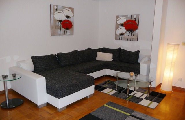 PERFECT LOCATION! Directly at the ski area, ski lift carousel, bike park, bobsleigh run, Rothaarsteig