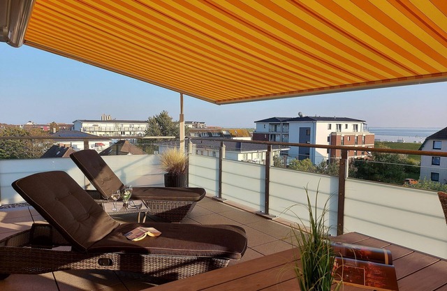 Perfect, spacious penthouse apartment centrally located in Büsum