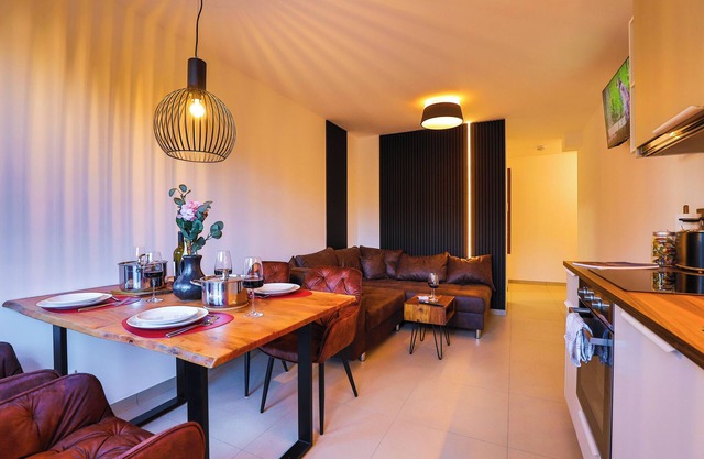 Perle der Wetterau - Parking - SmartTV - Kitchen