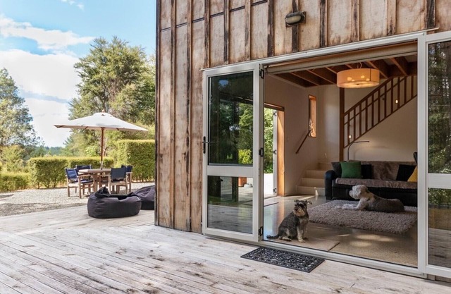 Pet, Child and ECO Friendly Holiday Home