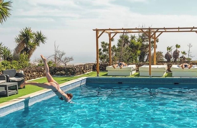 Pet-friendly Villa Finca Toledo with Pool, Terrace, Garden, A/C & Wi-Fi