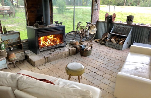 Pet Friendly Accommodation on 26 Acres