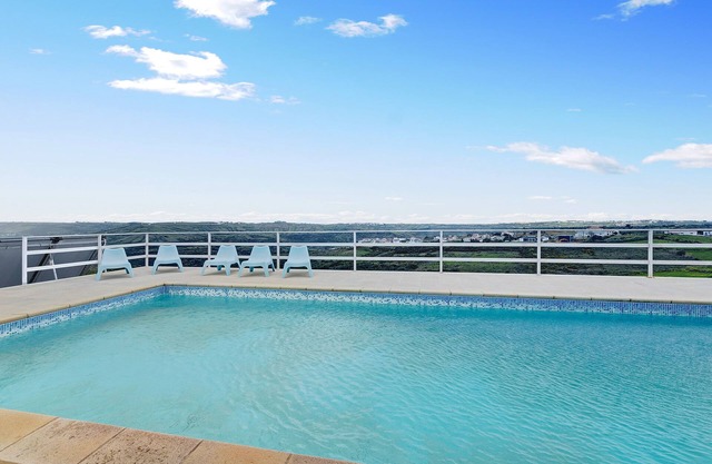 Pet-Friendly Finca "Quinta Serra e Mar" with Pool, Garden, A/C & Wi-Fi