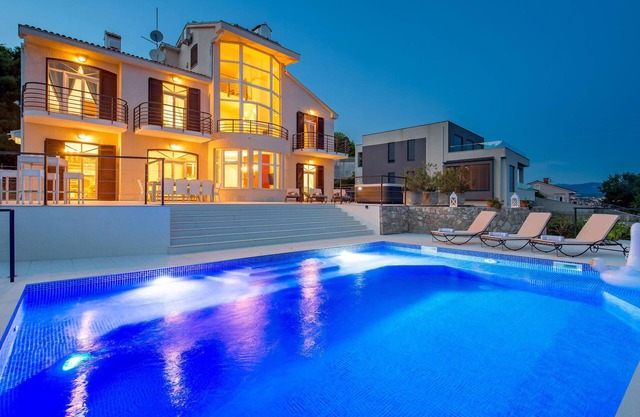 Pet friendly home in Matulji with sauna