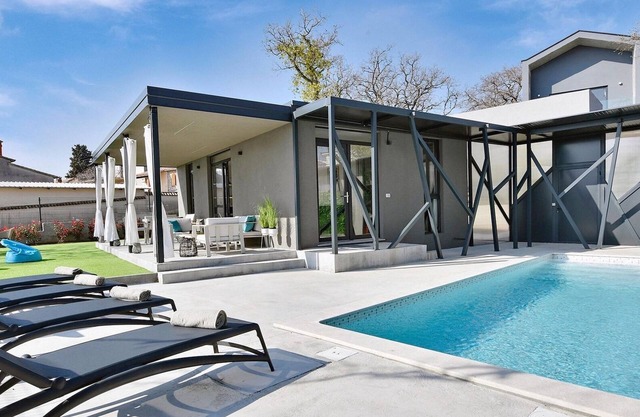 Pet friendly home in Porec