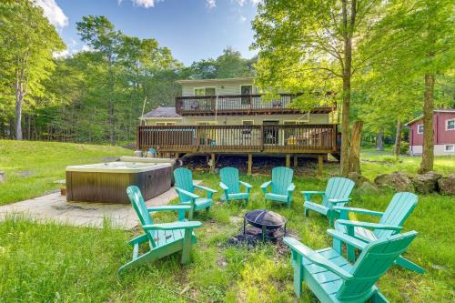 Pet-Friendly Pocono Lake Oasis with Game Room!