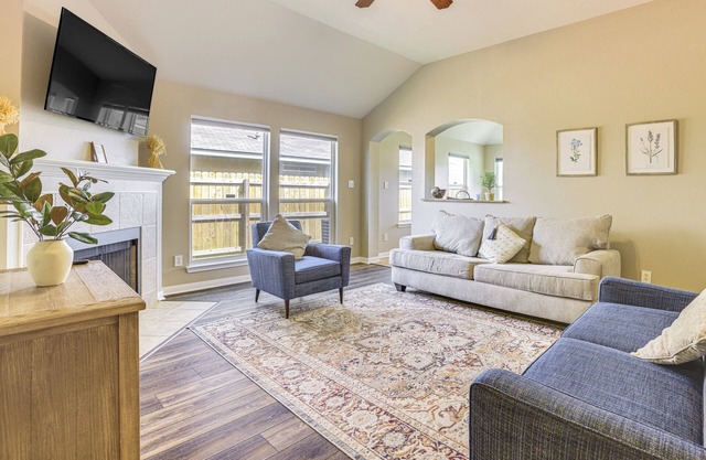 Pet-friendly Texas Retreat w/Fenced-in Yard!