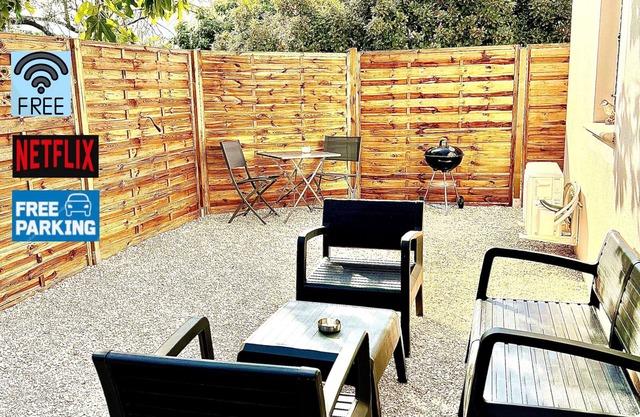Petit T2 Bas de Villa Avec Extérieur Privatif
