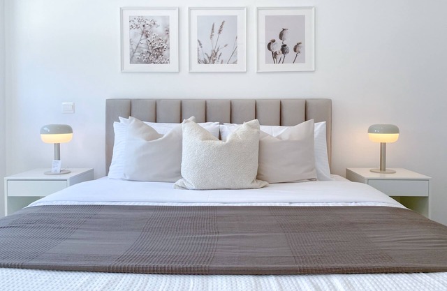 Phaedrus Living: White Hills Suites Panoramic View