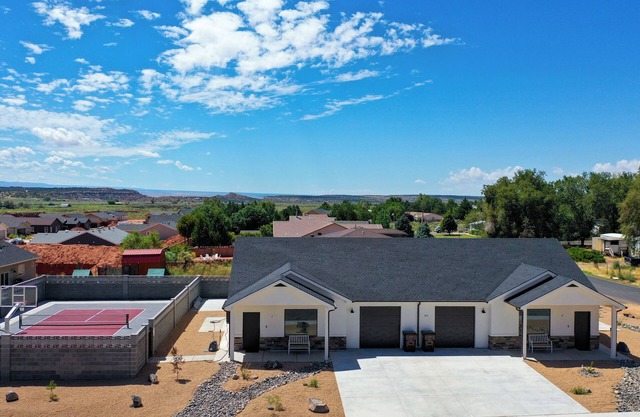 Pickleball Paradise in Kanab with Hot Tub Unit 2