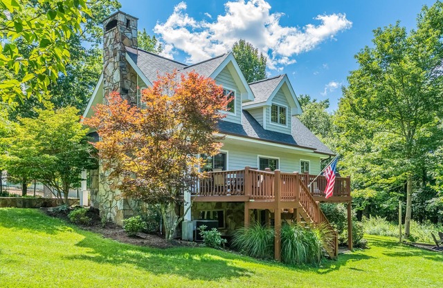 Picture Perfect | Centrally Located + Hot Tub & Game Room!