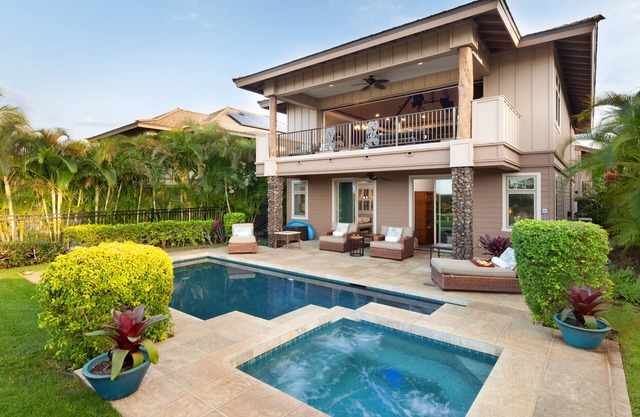 ❤️PiH❤️ LOTUS PAD ★ Amazing Views ★ Heated Pool ★ Bikes ★