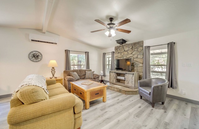 Pine Home w/Decks & Grill < 1 Mi to Downtown!