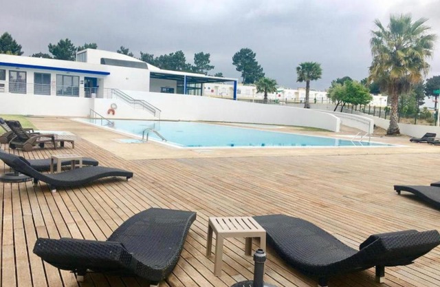 Pinhos Residence Palmela Village