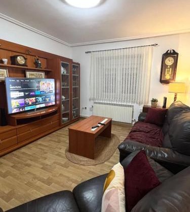 Piso 5 min a pie del centro parking gratis