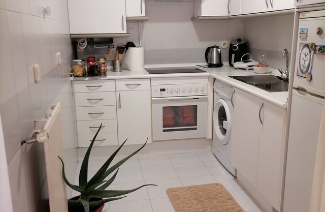 Piso Ideal Para 4 Personas , Excelente Localización