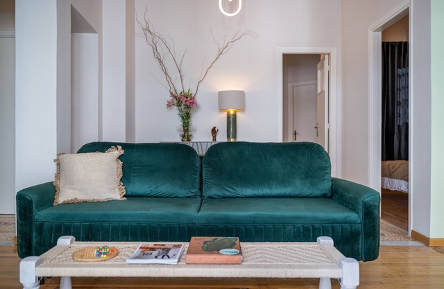 Pistachio – A Luxurious Aegina-Inspired Oasis in Athens