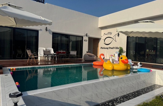Plakang poolvilla ปลากั้งพูลวิลล่า