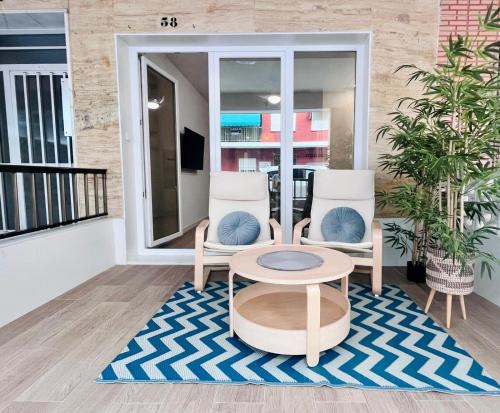 Planta Baja, a 50 metros de la playa Perello